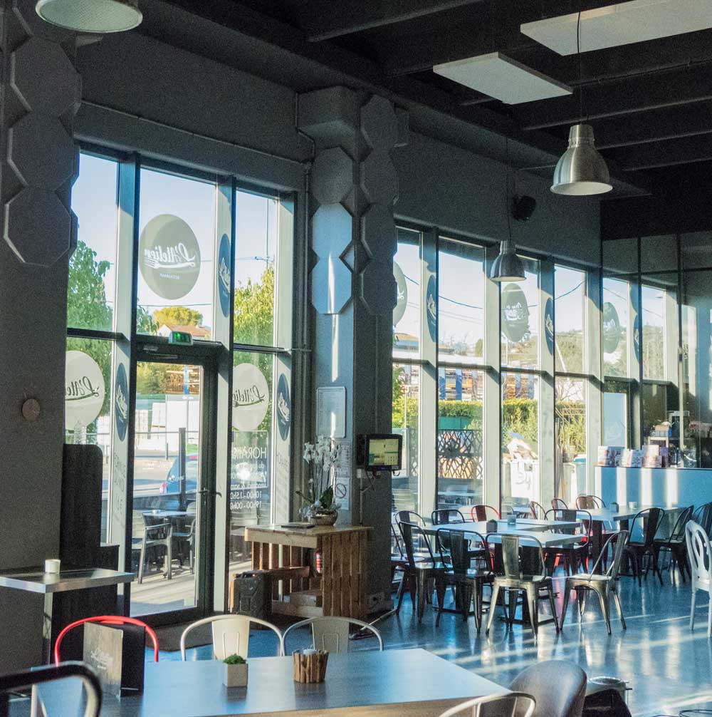 L'Atelier, Restaurant à Mougins, fait confiance à DreamPix communication à Antibes !